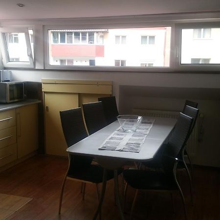 Апартаменты M&F Apartament Jepilor Брашов Экстерьер фото